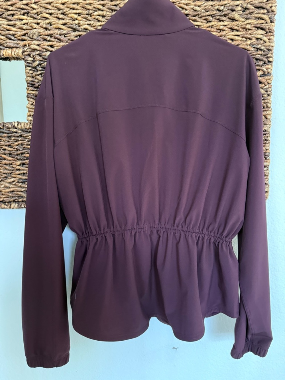 Lululemon UV-Protective Cinch-Waist Running Jacket - Picture 9 of 10